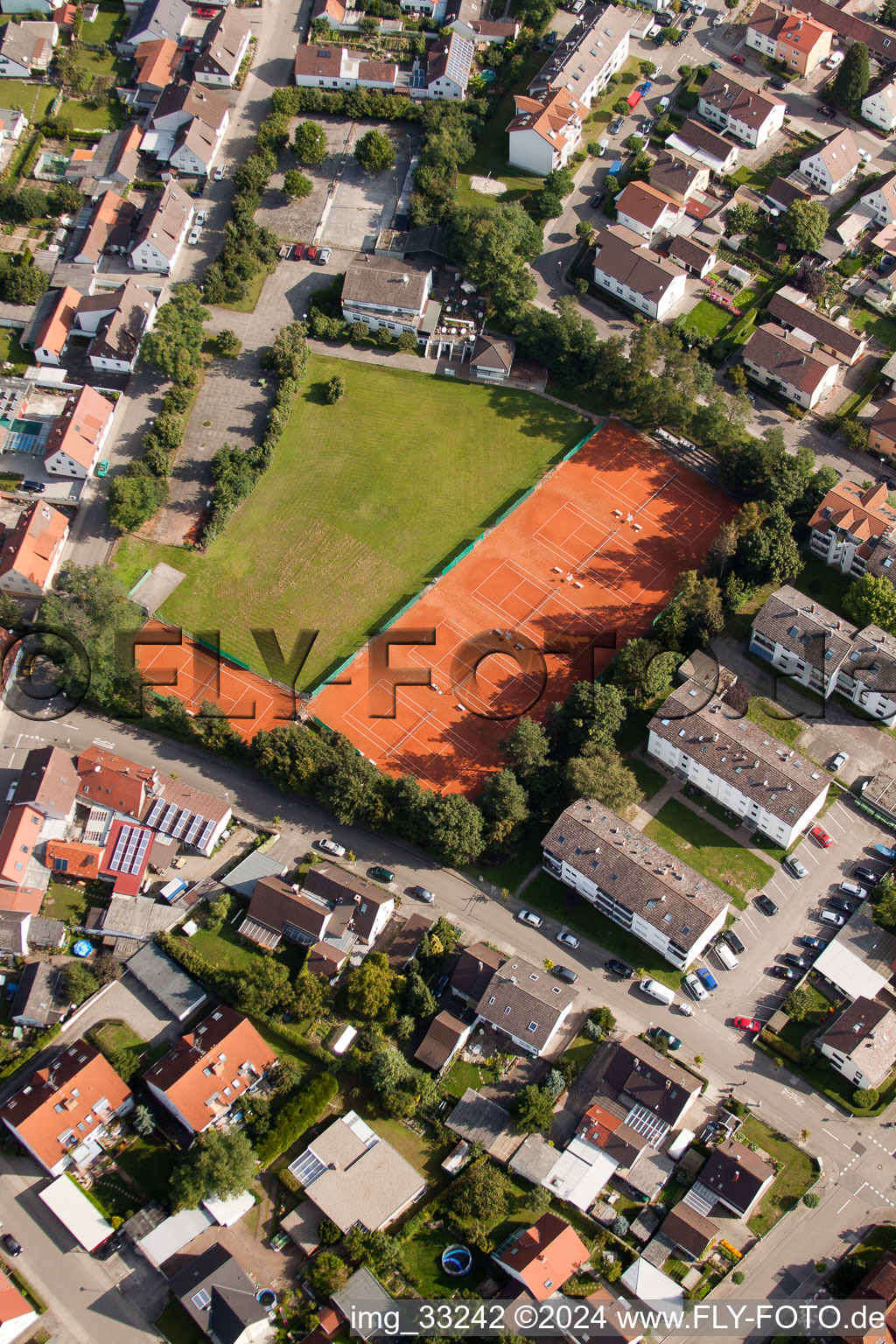 Aerial view of Tennis Club TV Linkenheim eV in the district Linkenheim in Linkenheim-Hochstetten in the state Baden-Wuerttemberg, Germany