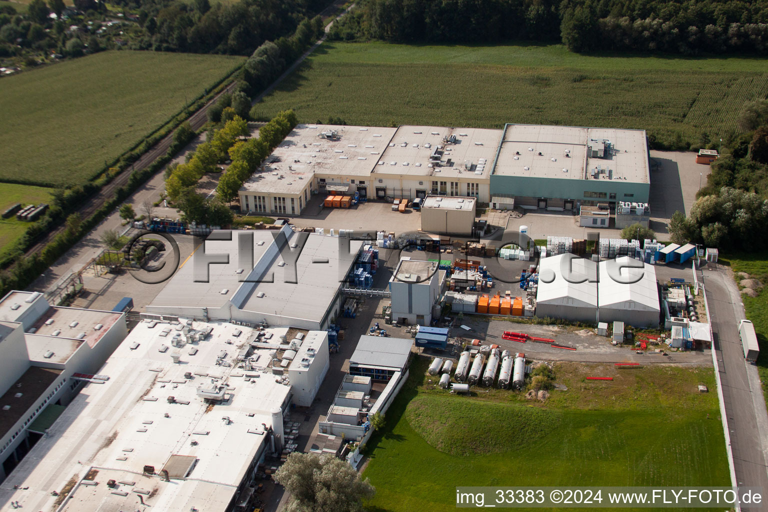 Building and production halls on the premises of the chemical manufacturers KLEBCHEMIE M. G. Becker GmbH & Co. KG in Weingarten in the state Baden-Wurttemberg, Germany from above