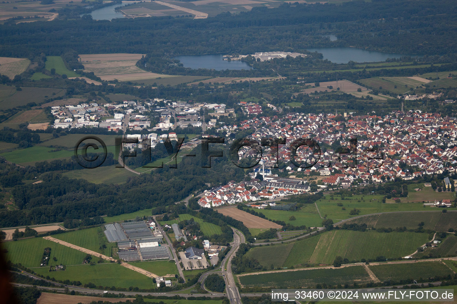 From the east in the district Eggenstein in Eggenstein-Leopoldshafen in the state Baden-Wuerttemberg, Germany