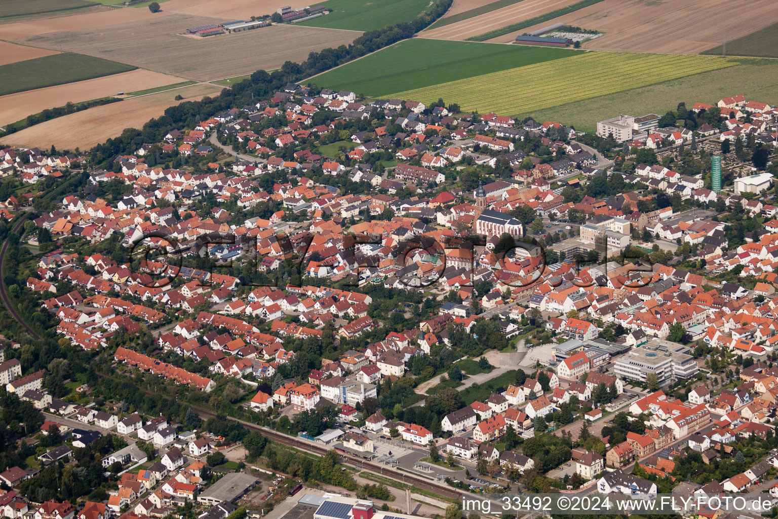 From the southeast in Kandel in the state Rhineland-Palatinate, Germany out of the air