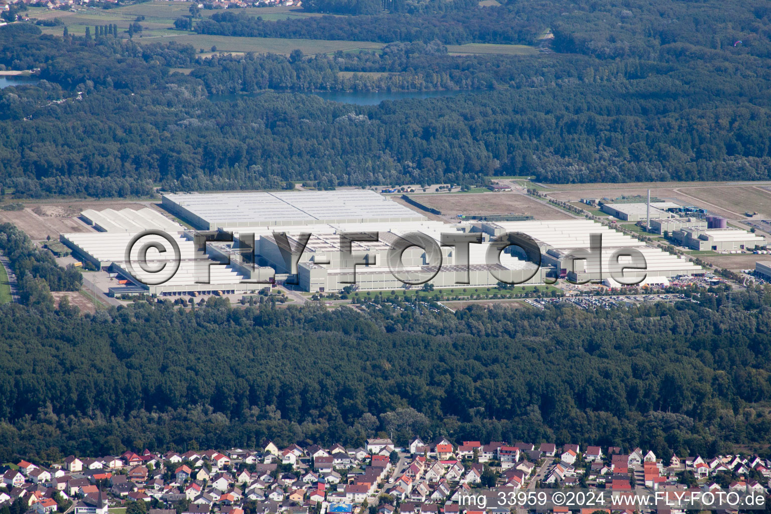 Oblique view of Daimler GLC on the island of green in Germersheim in the state Rhineland-Palatinate, Germany