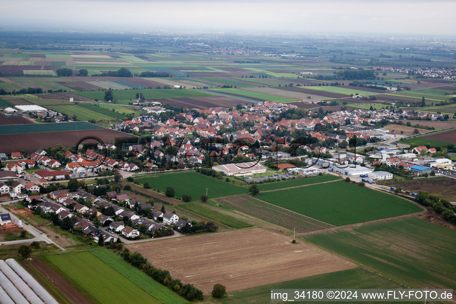 Oblique view of District Assenheim in Hochdorf-Assenheim in the state Rhineland-Palatinate, Germany