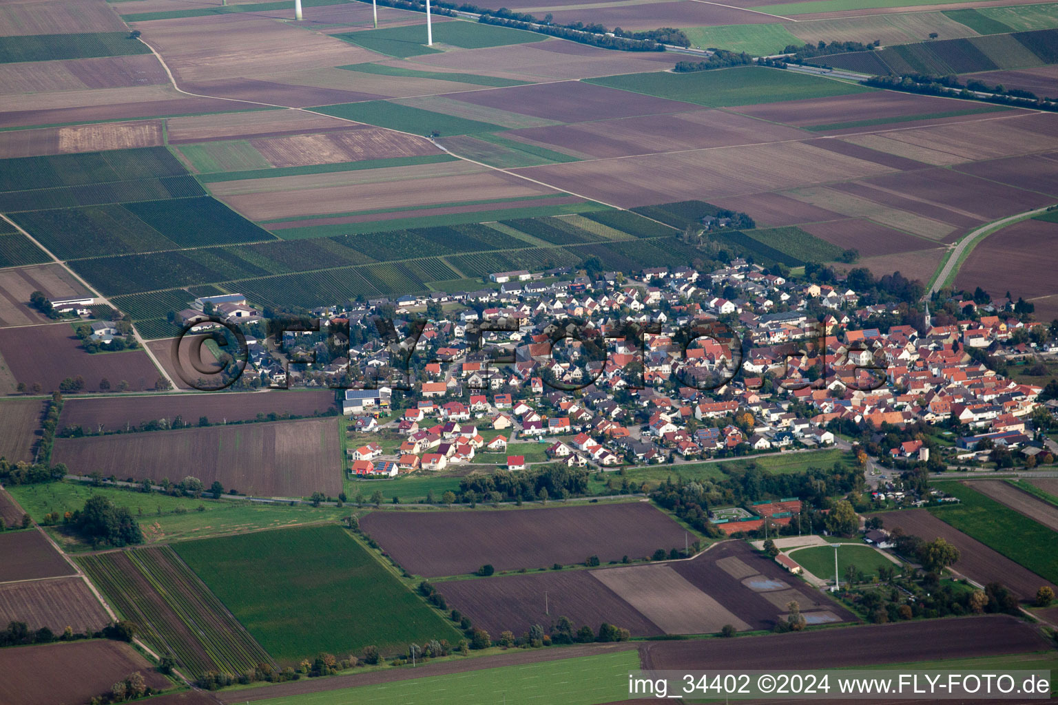 Aerial view of District Heuchelheim in Heuchelheim bei Frankenthal in the state Rhineland-Palatinate, Germany