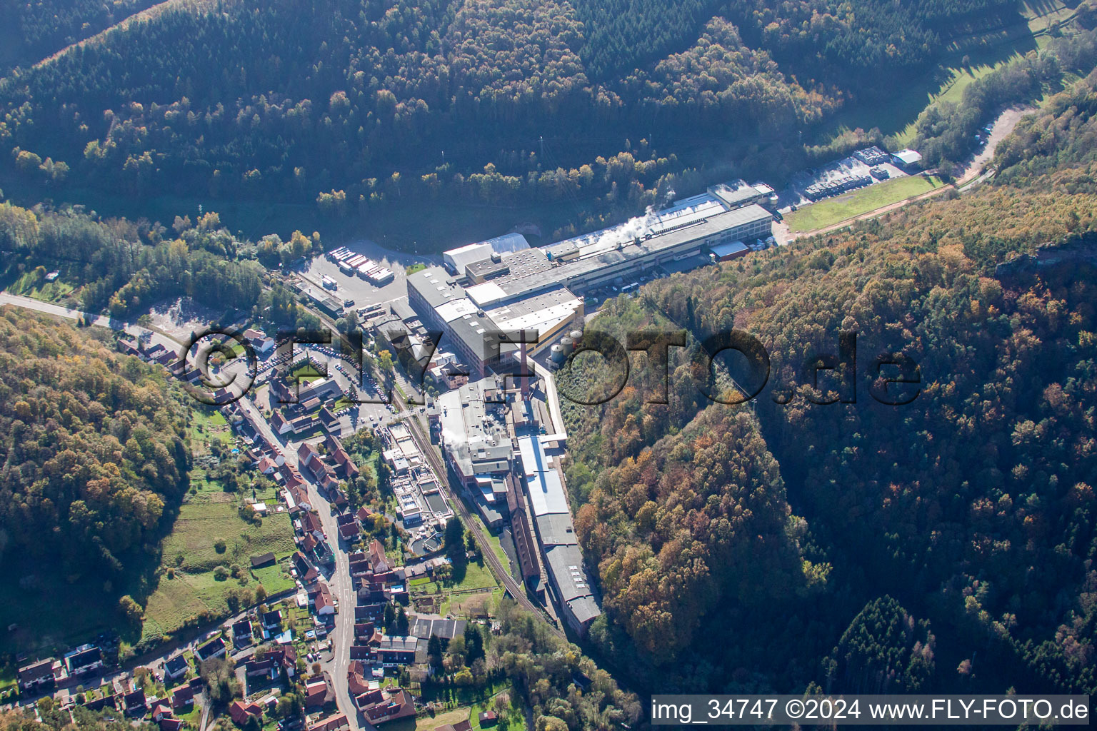 Aerial photograpy of Chripa Paletten GmbH in the district Sarnstall in Annweiler am Trifels in the state Rhineland-Palatinate, Germany