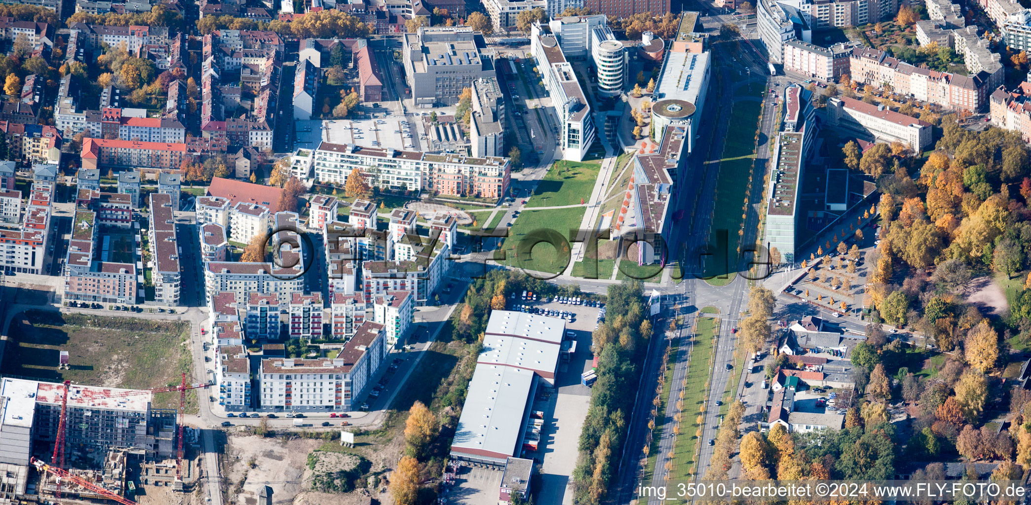 Kriegsstrasse East in the district Südstadt in Karlsruhe in the state Baden-Wuerttemberg, Germany seen from above