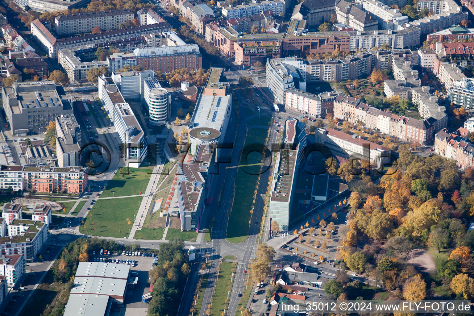 Kriegsstrasse East in the district Südstadt in Karlsruhe in the state Baden-Wuerttemberg, Germany viewn from the air