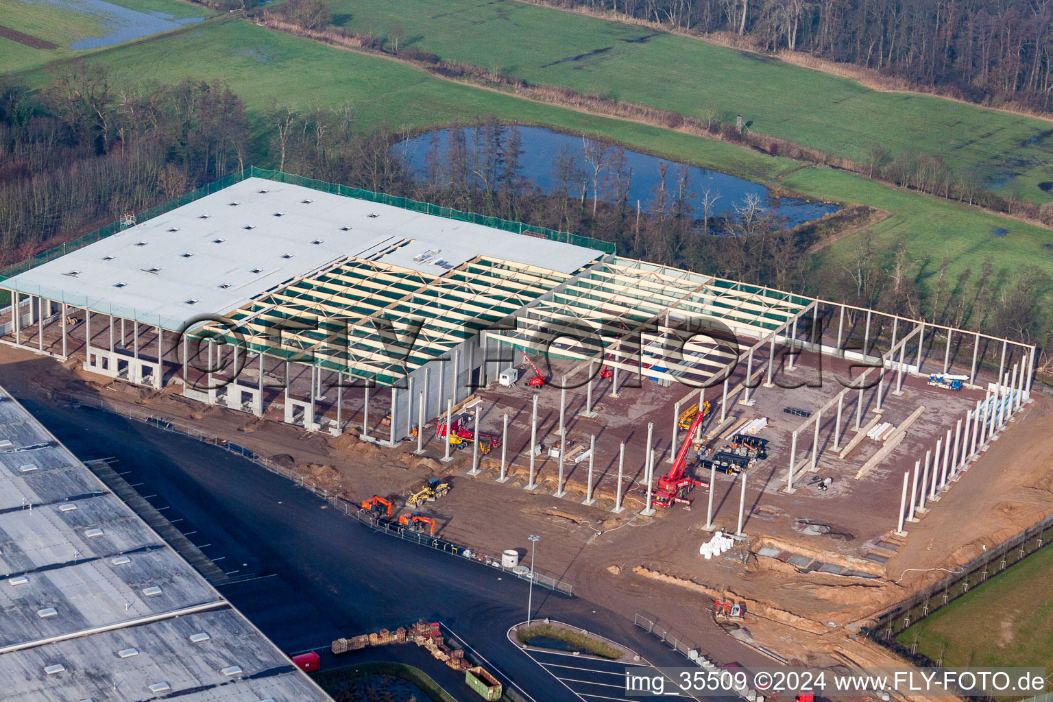 New building construction site in the industrial park Horst for Friedrich Zufall GmbH & Co. KG Internationale Spedition in the district Gewerbegebiet Horst in Kandel in the state Rhineland-Palatinate, Germany out of the air