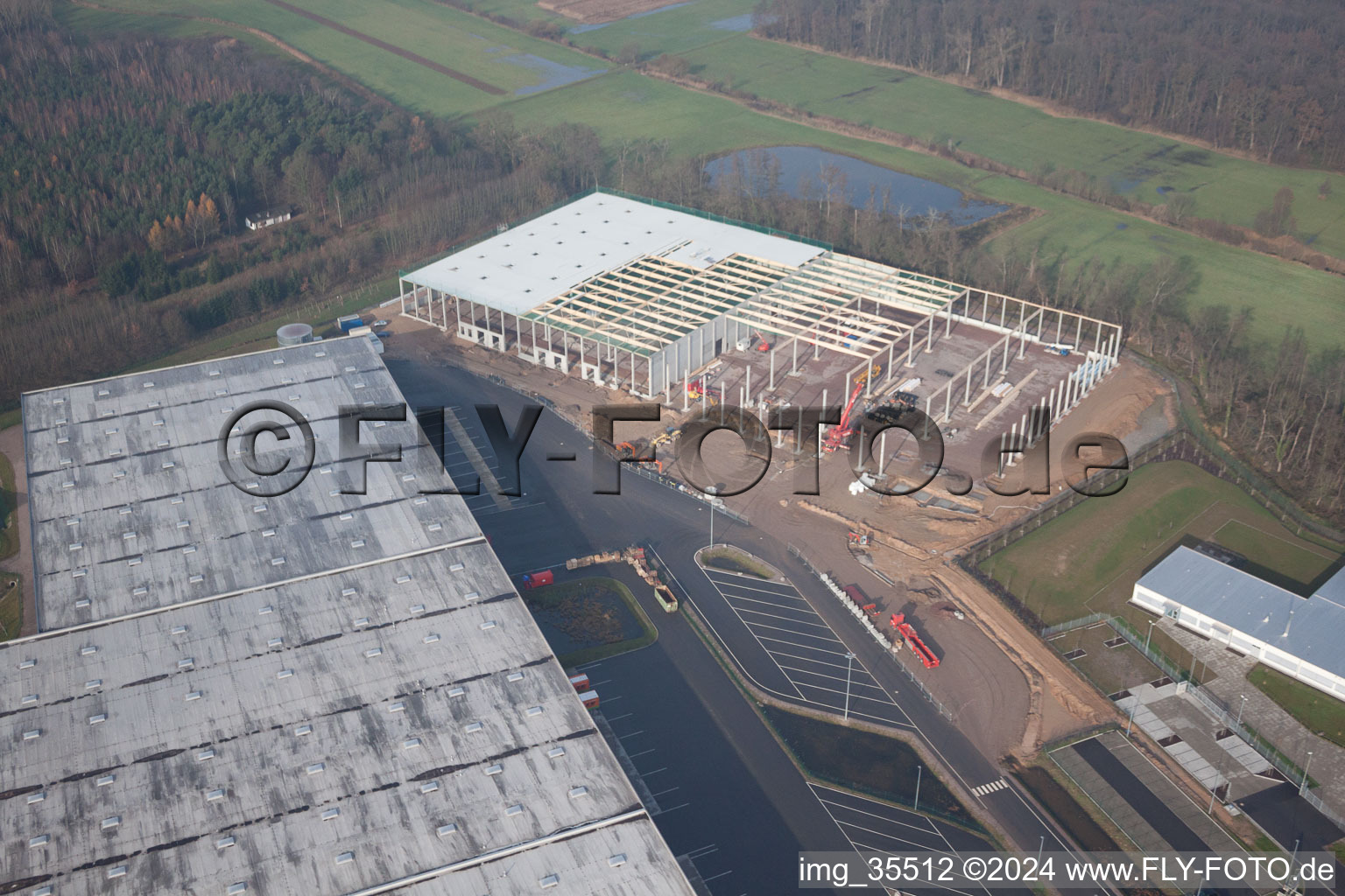 Industrial area, Gazely Logistics Center 2nd construction phase in the district Minderslachen in Kandel in the state Rhineland-Palatinate, Germany from above