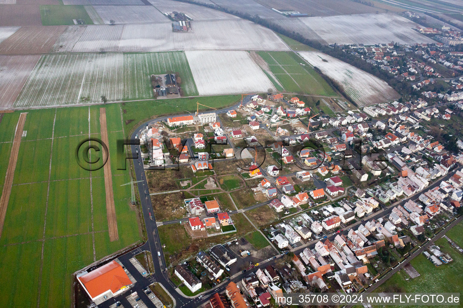 New development area Höhenweg in Kandel in the state Rhineland-Palatinate, Germany from above