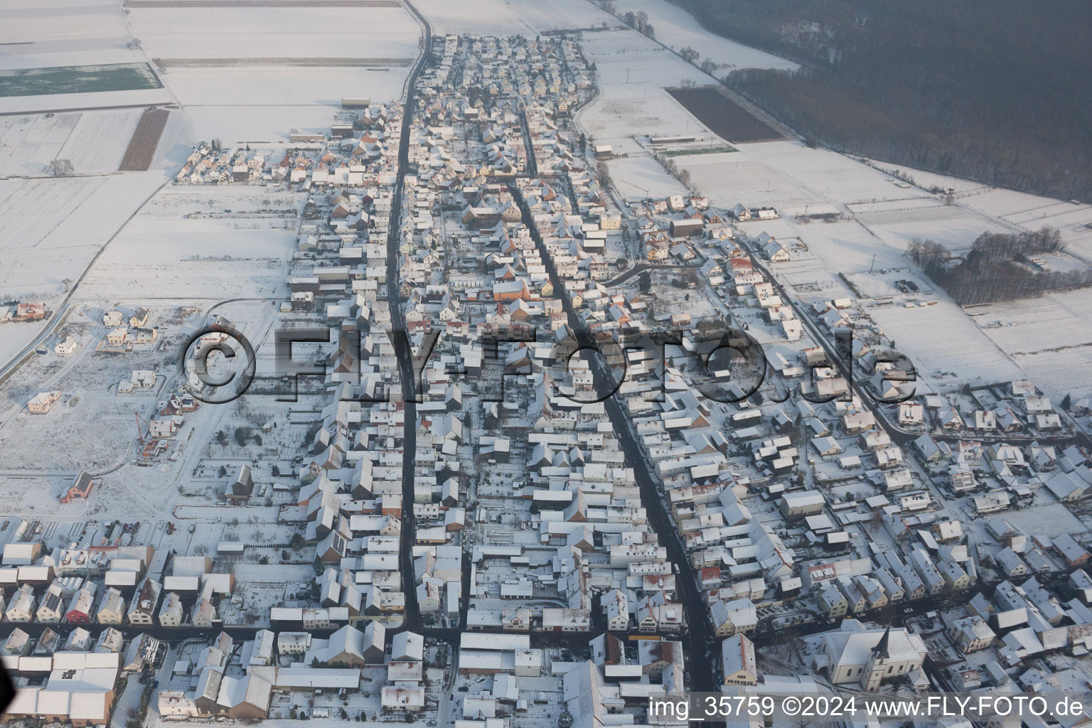 Hatzenbühl in the state Rhineland-Palatinate, Germany from above