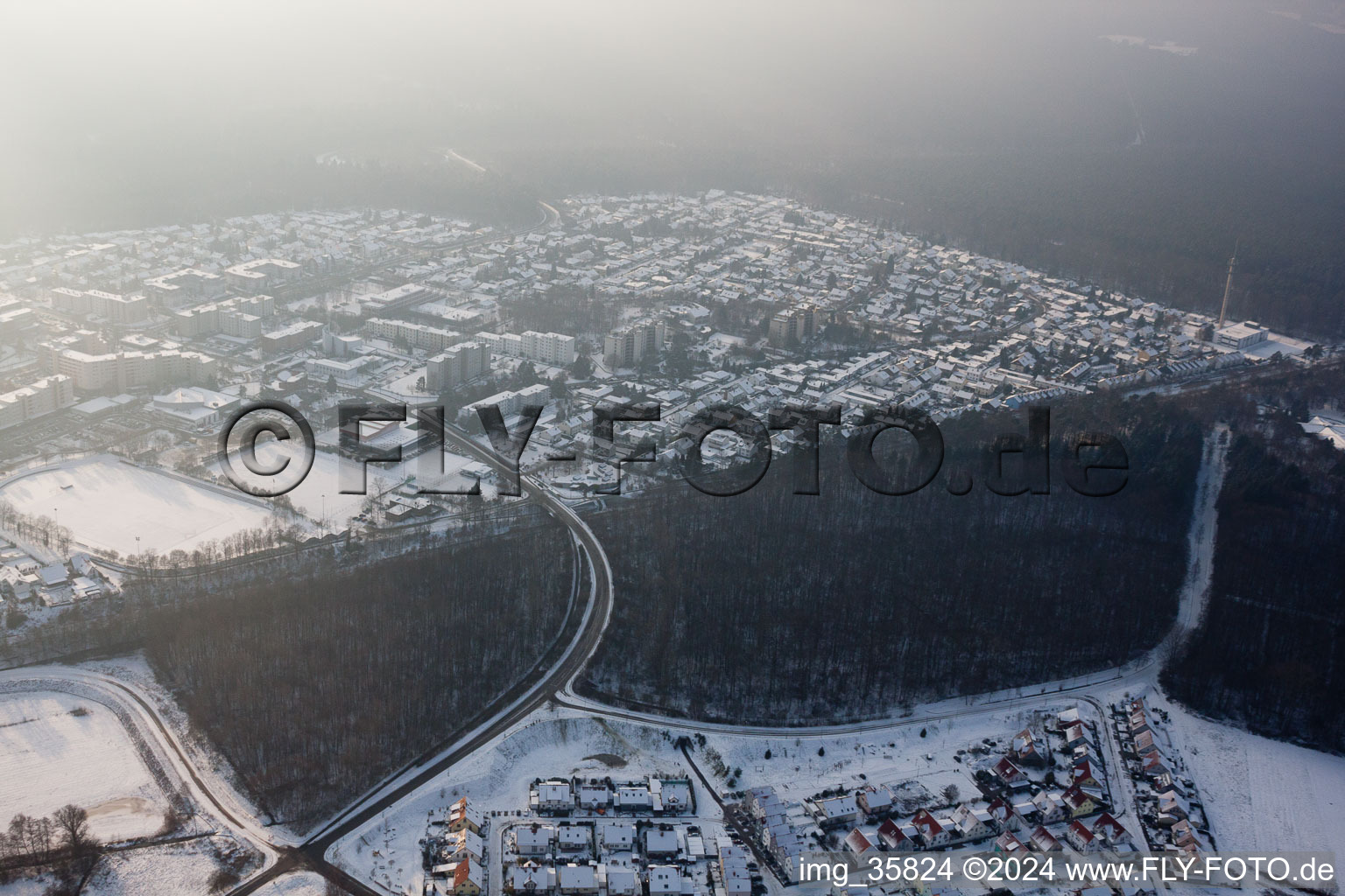 Bird's eye view of Dorschberg in Wörth am Rhein in the state Rhineland-Palatinate, Germany