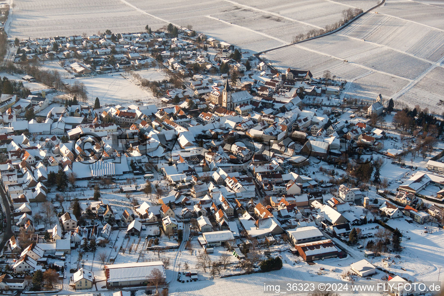 Aerial view of Village view in the district Mörzheim in Landau in der Pfalz in the state Rhineland-Palatinate, Germany