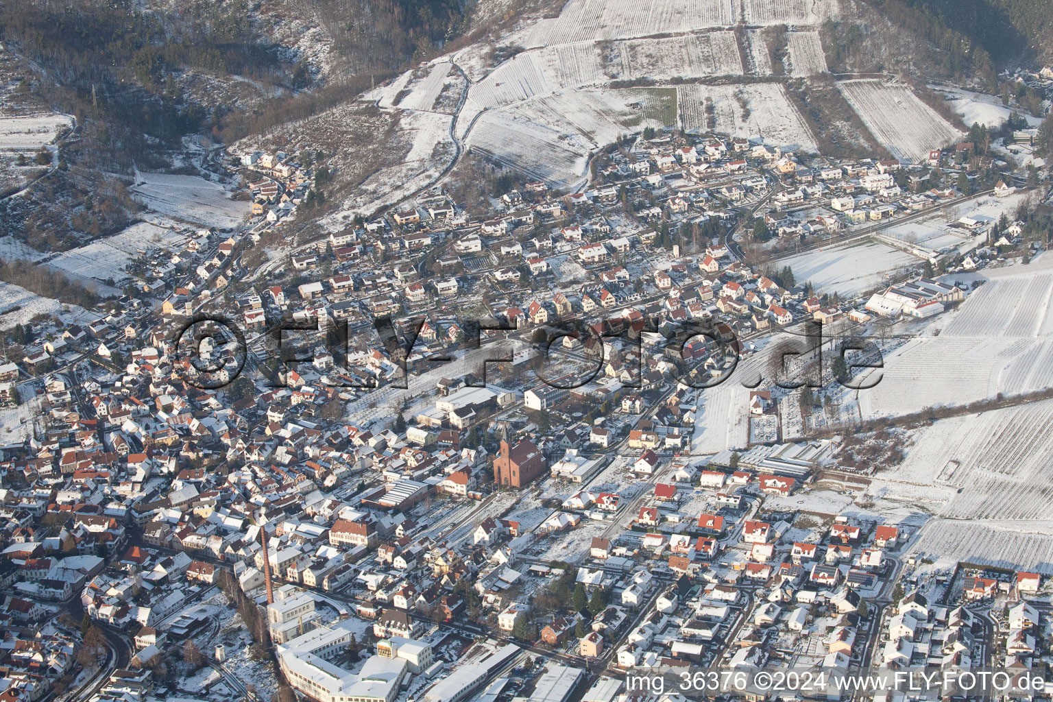 Albersweiler in the state Rhineland-Palatinate, Germany from above