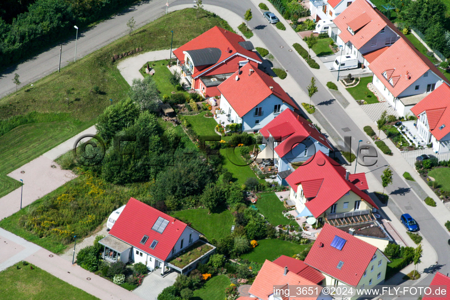 Aerial view of New development area Fuchsäcker in Wörth am Rhein in the state Rhineland-Palatinate, Germany