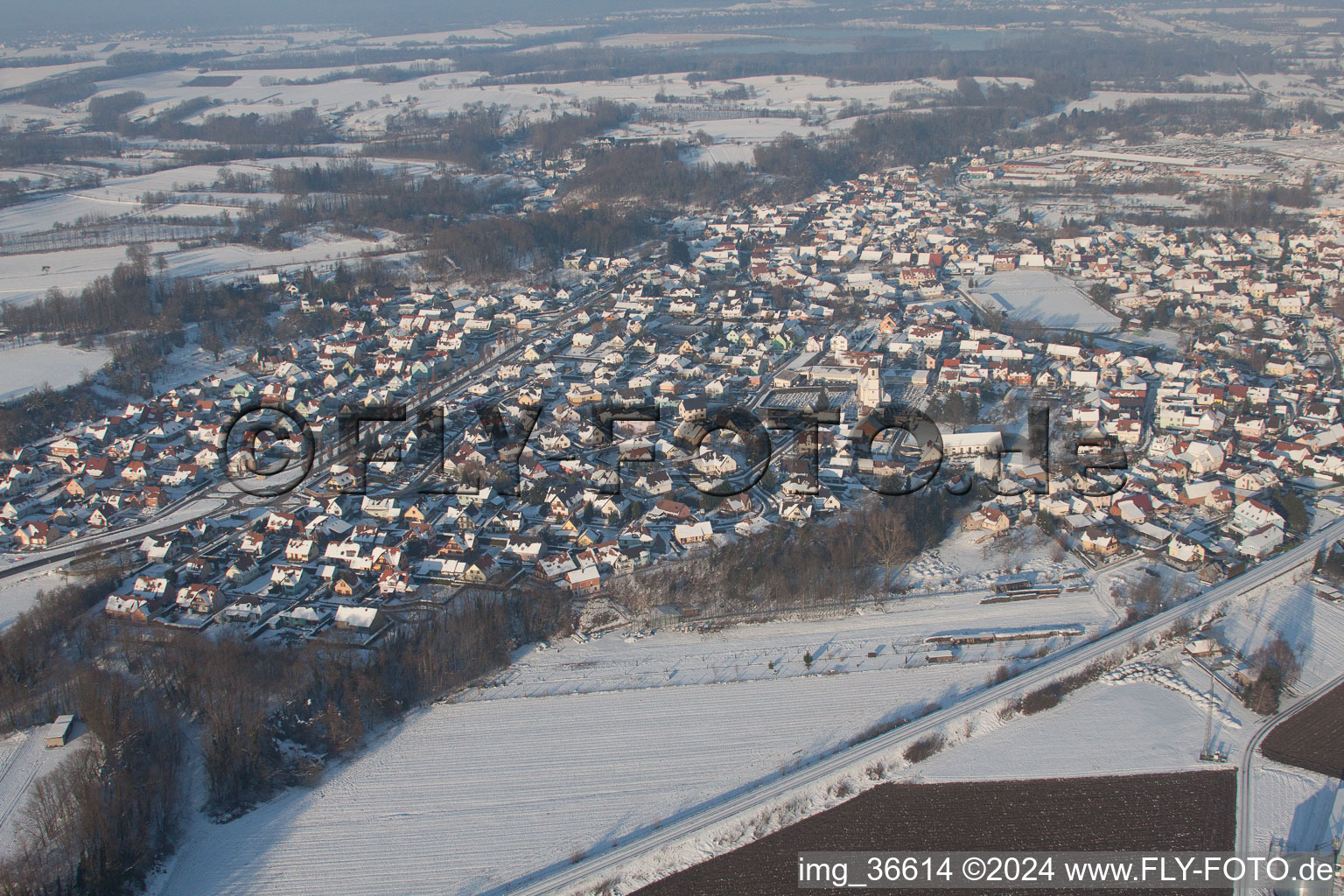 Bird's eye view of Mothern in the state Bas-Rhin, France