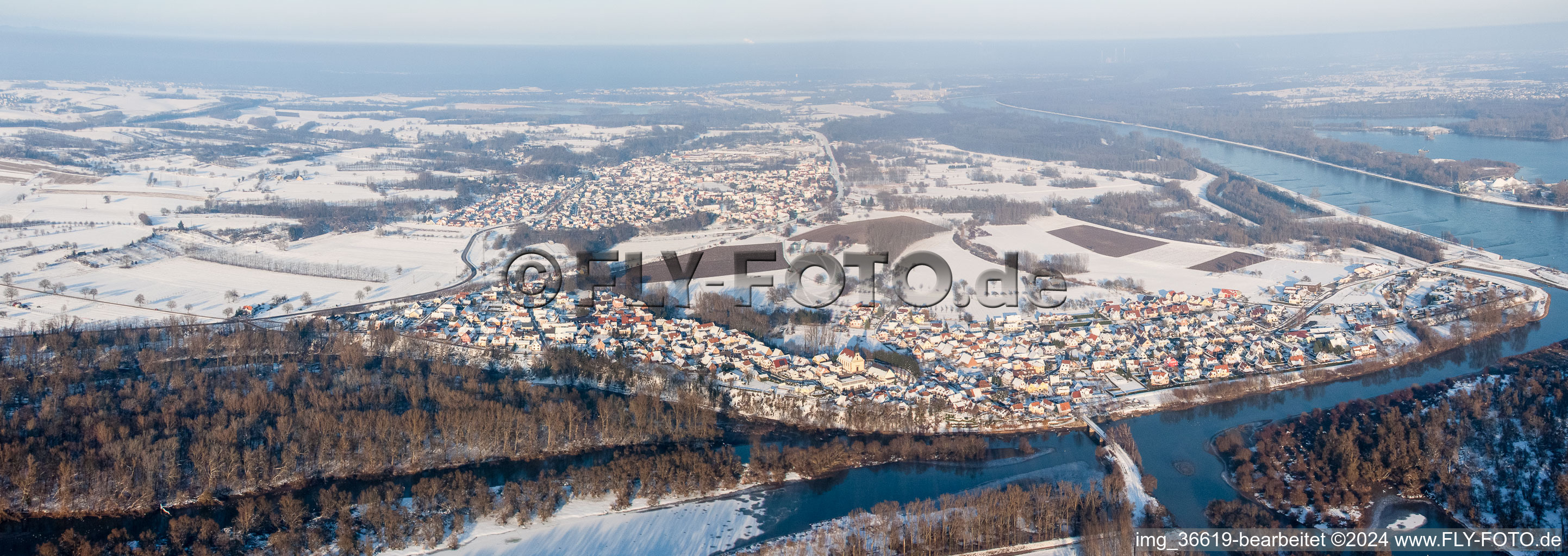 Aerial photograpy of Sauer estuary in Munchhausen in the state Bas-Rhin, France