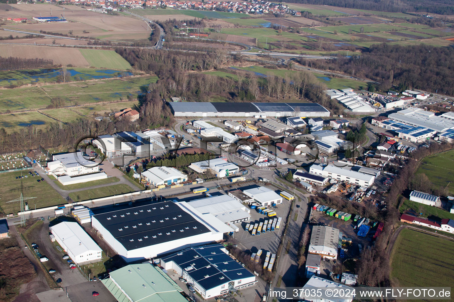 Oblique view of Horst Industrial Estate in the district Minderslachen in Kandel in the state Rhineland-Palatinate, Germany