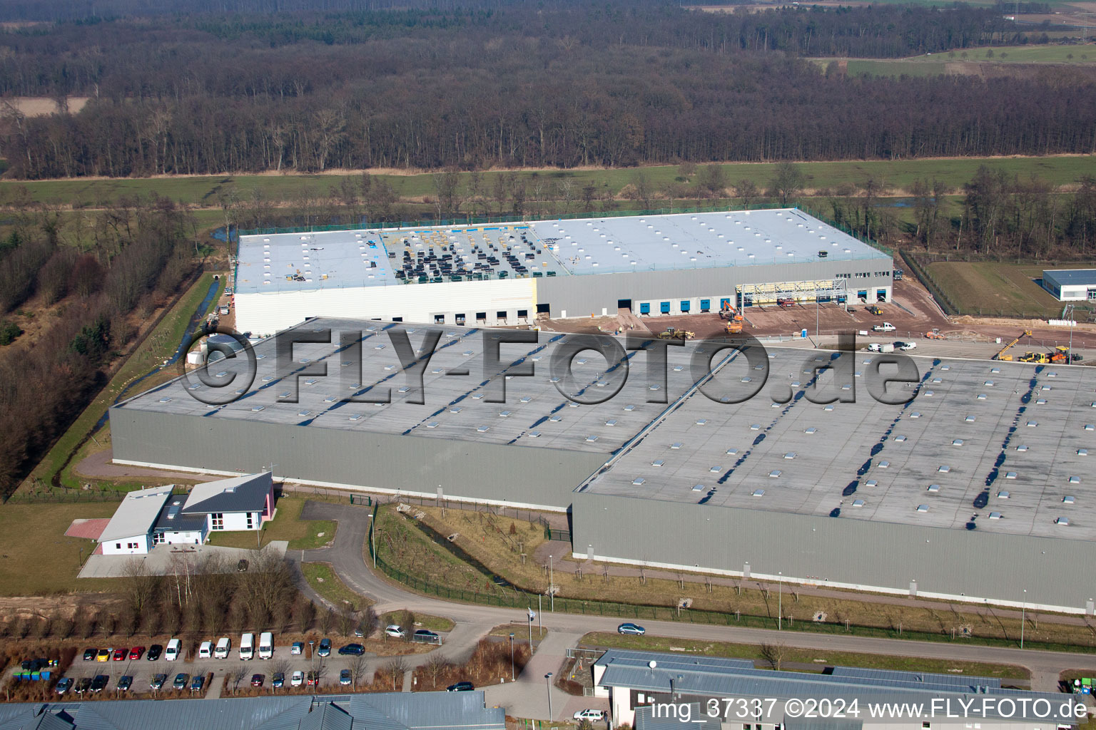 Horst industrial estate, 3rd construction phase Gazely in the district Minderslachen in Kandel in the state Rhineland-Palatinate, Germany from the plane