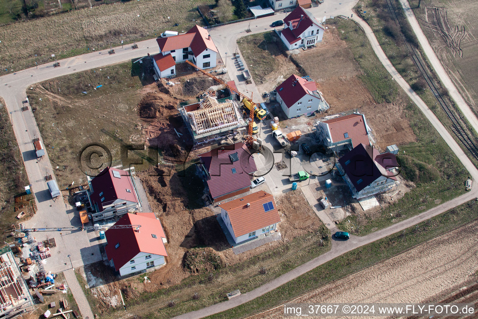 New development area in the district Mörlheim in Landau in der Pfalz in the state Rhineland-Palatinate, Germany seen from above