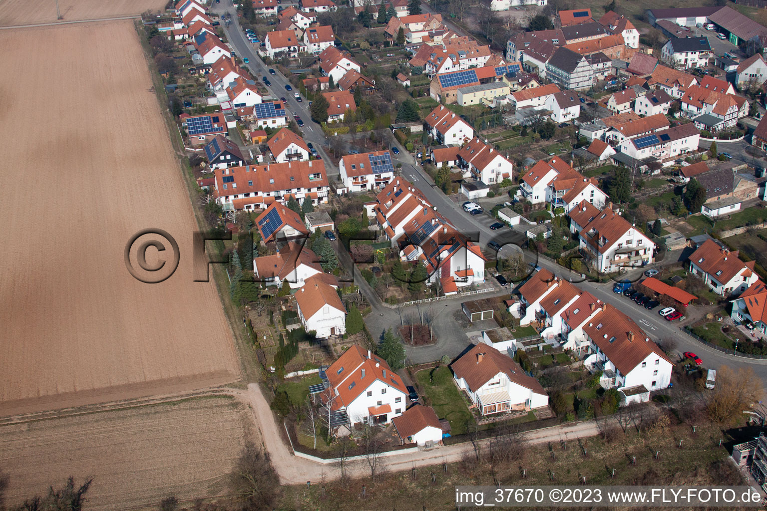 New development area in the district Mörlheim in Landau in der Pfalz in the state Rhineland-Palatinate, Germany viewn from the air