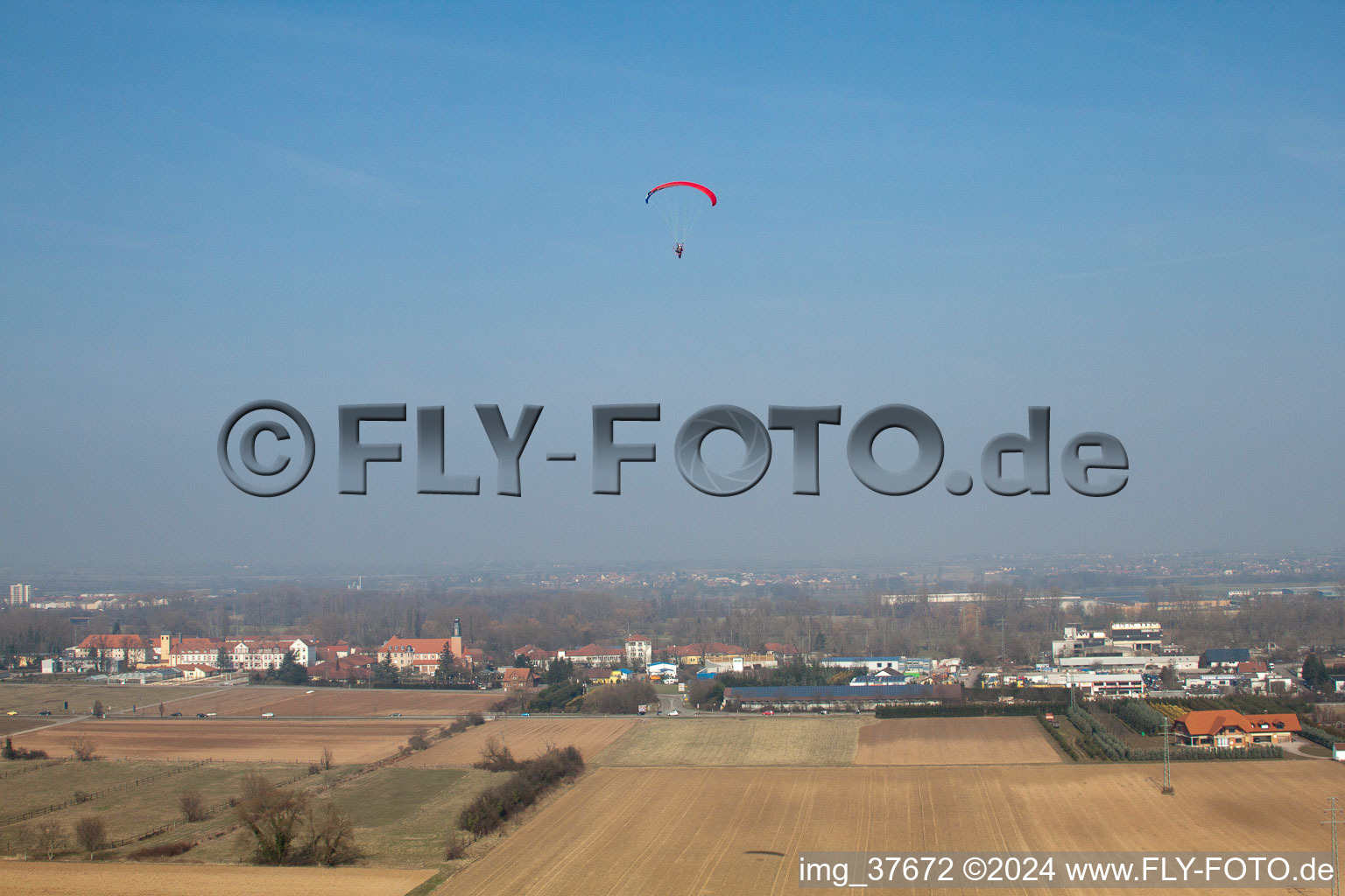 Drone recording of New development area in the district Mörlheim in Landau in der Pfalz in the state Rhineland-Palatinate, Germany