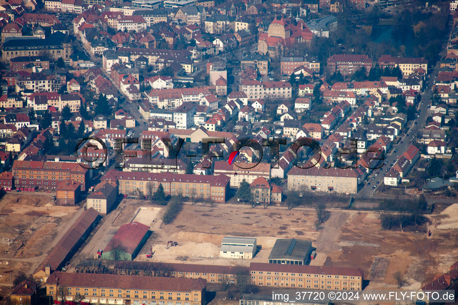 Aerial view of Conversion area Cornichonstr in Landau in der Pfalz in the state Rhineland-Palatinate, Germany