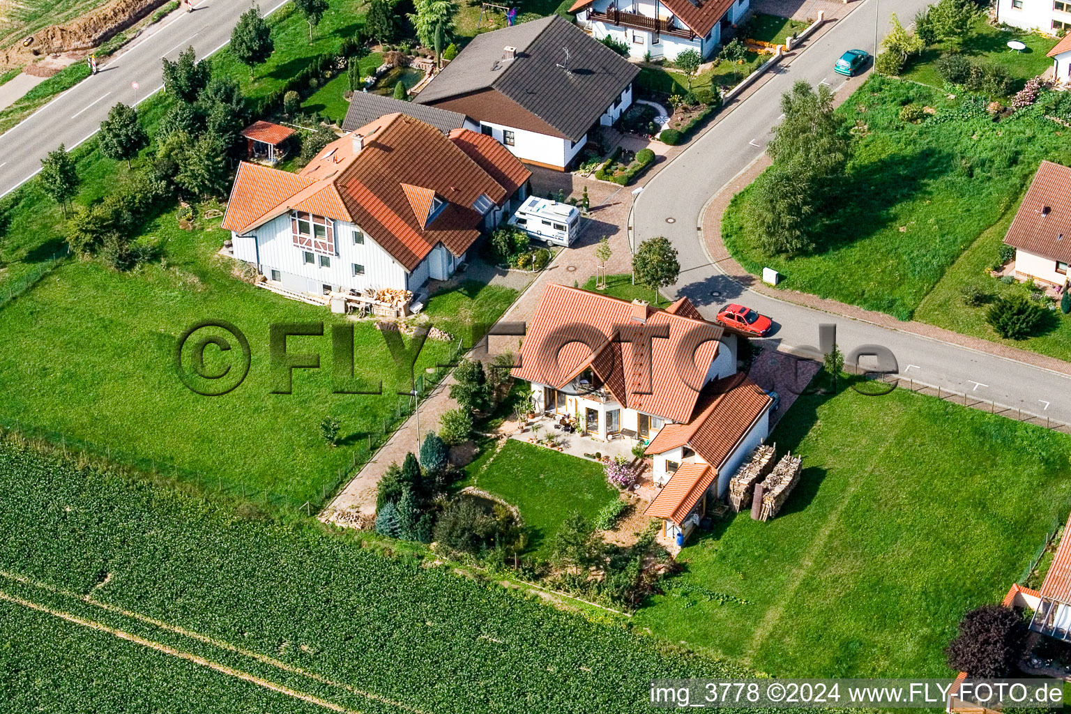 Klingbachstr in Steinweiler in the state Rhineland-Palatinate, Germany from above