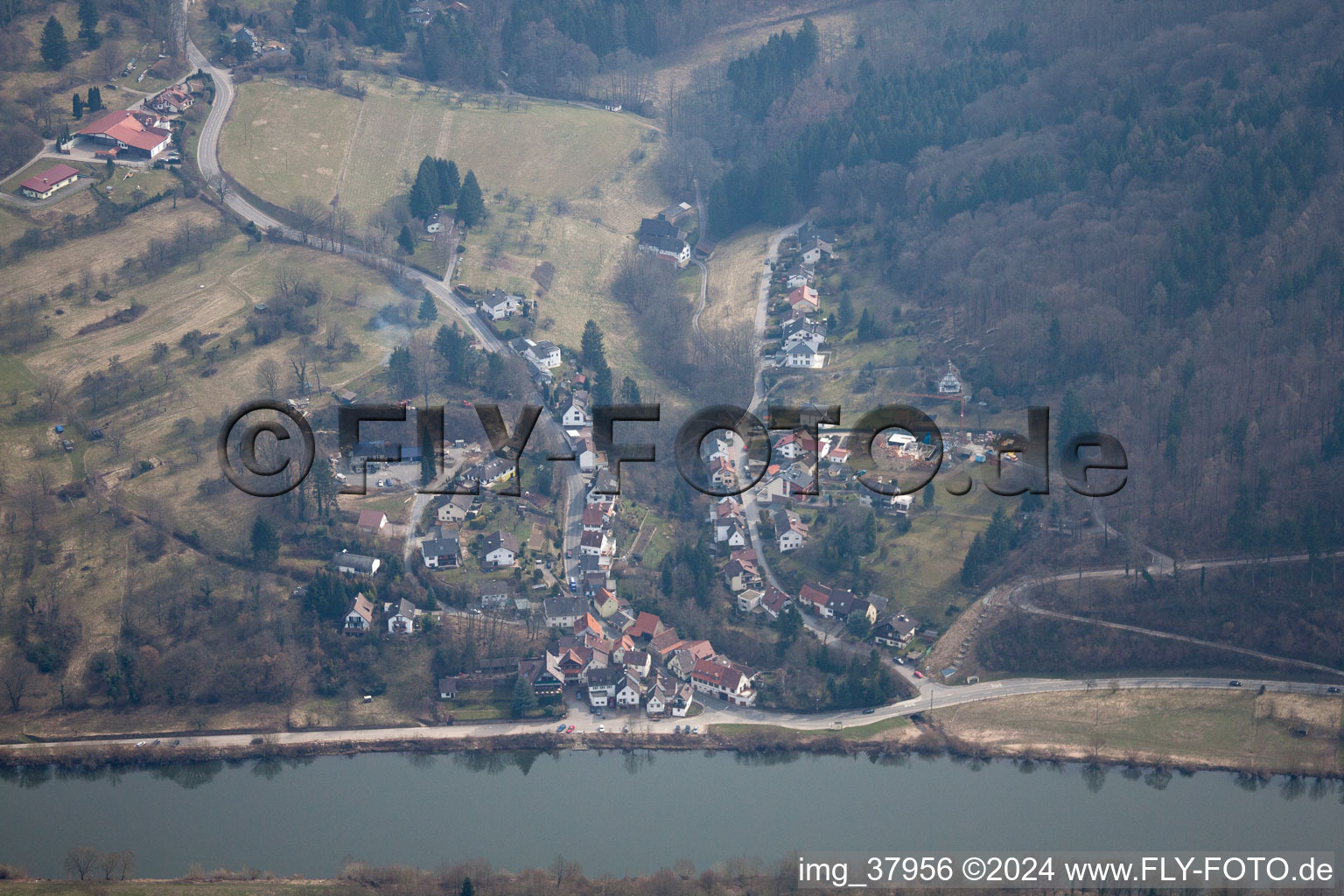 Town beyond the Neckar in the district Neuhof in Neckargemünd in the state Baden-Wuerttemberg, Germany