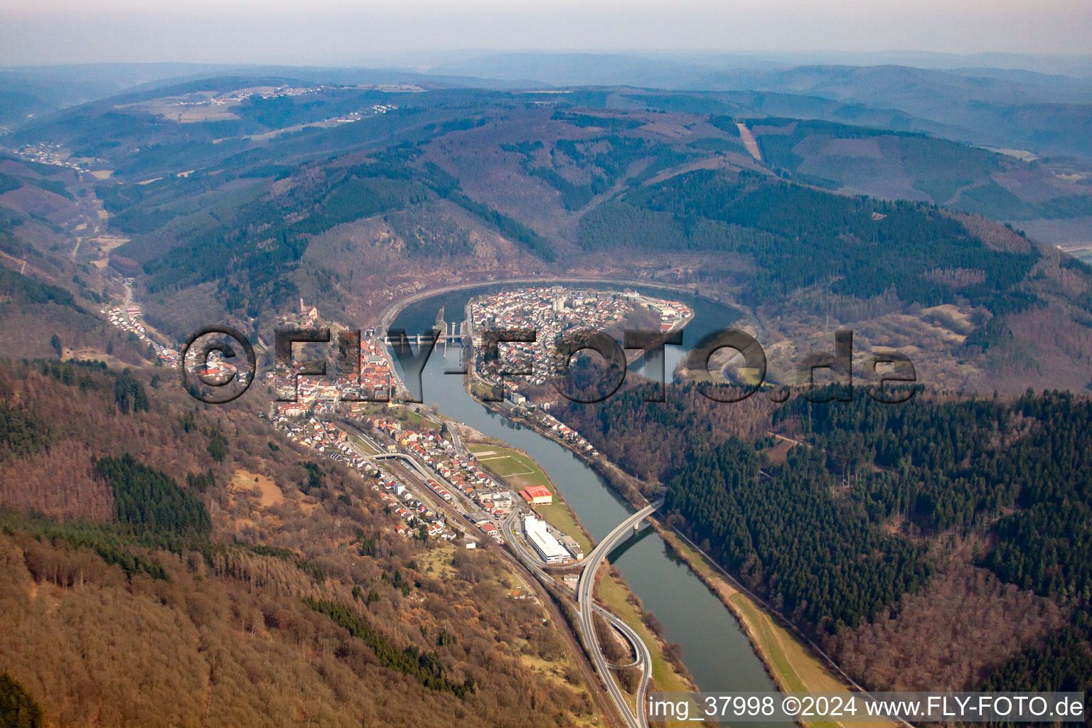 Aerial view of In the Neckar loop in the district Ersheim in Hirschhorn in the state Hesse, Germany