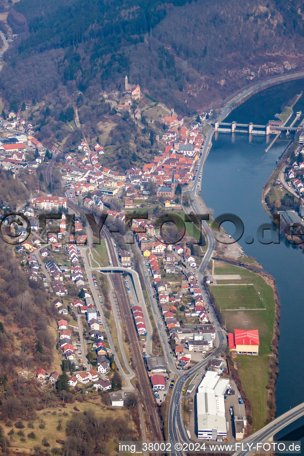 In the Neckar loop in Hirschhorn in the state Hesse, Germany