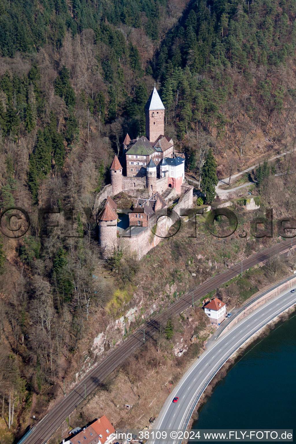 Aerial photograpy of Castle of Zwingenberg above the Neckar in Zwingenberg in the state Baden-Wurttemberg, Germany