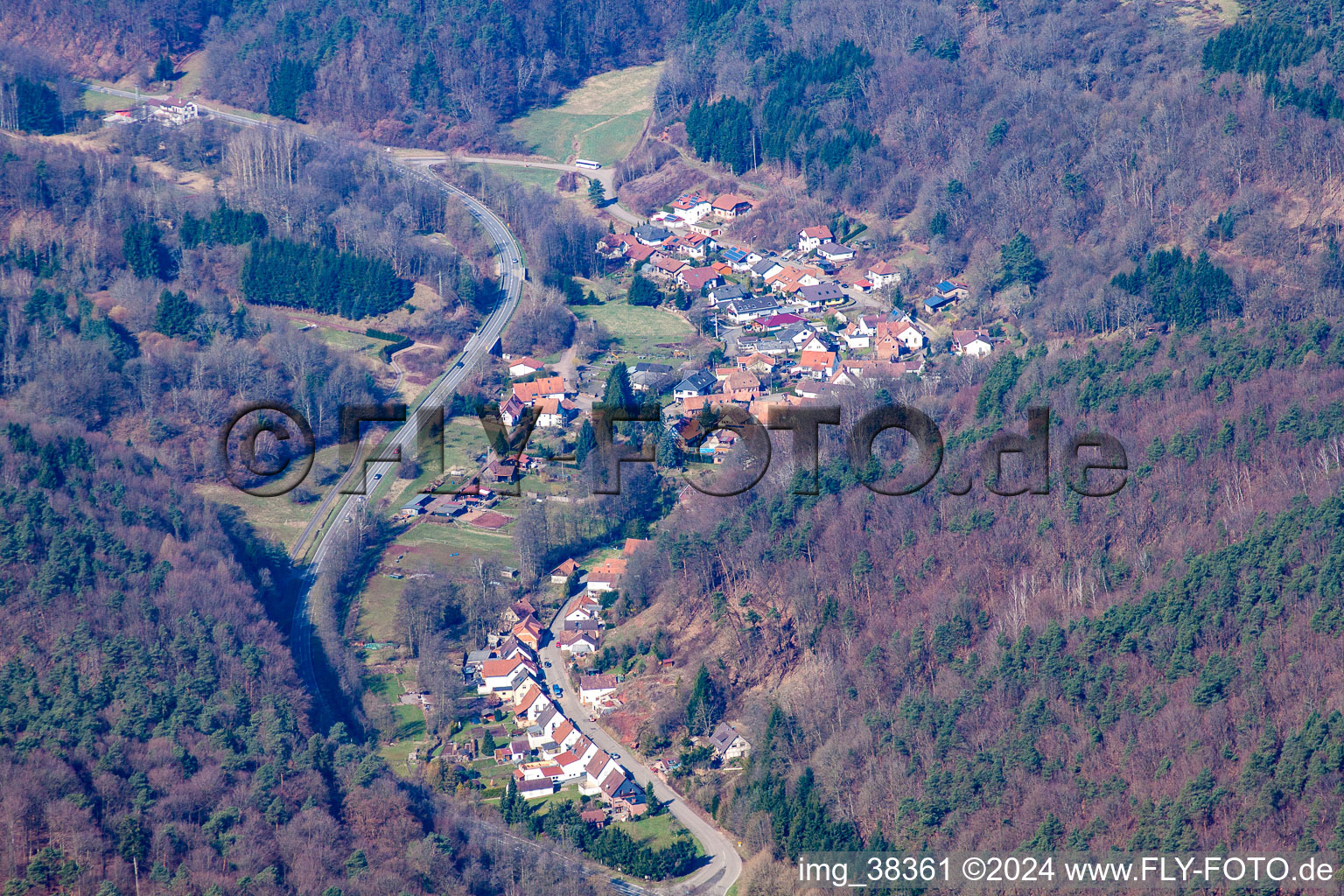 Bird's eye view of Münchweiler am Klingbach in the state Rhineland-Palatinate, Germany