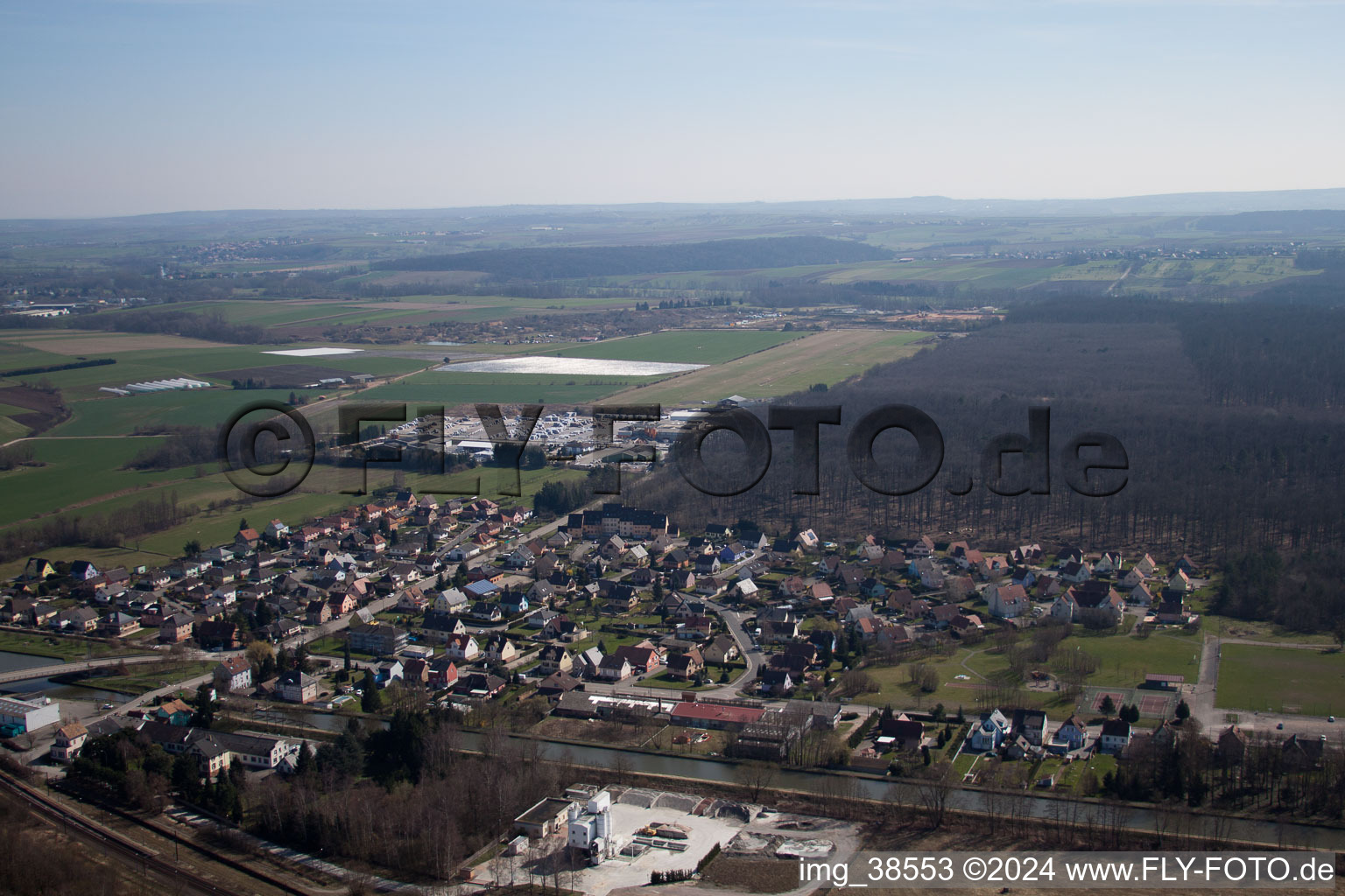 Steinbourg in the state Bas-Rhin, France out of the air