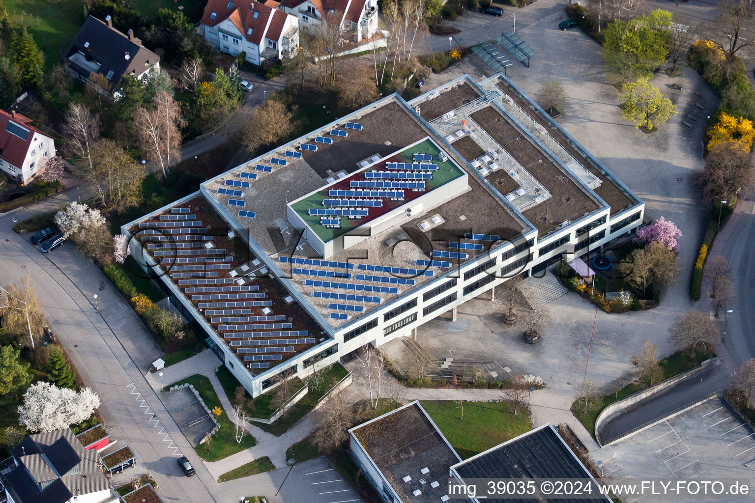 Johannes Kepler High School, Lindenstr in Leonberg in the state Baden-Wuerttemberg, Germany seen from above