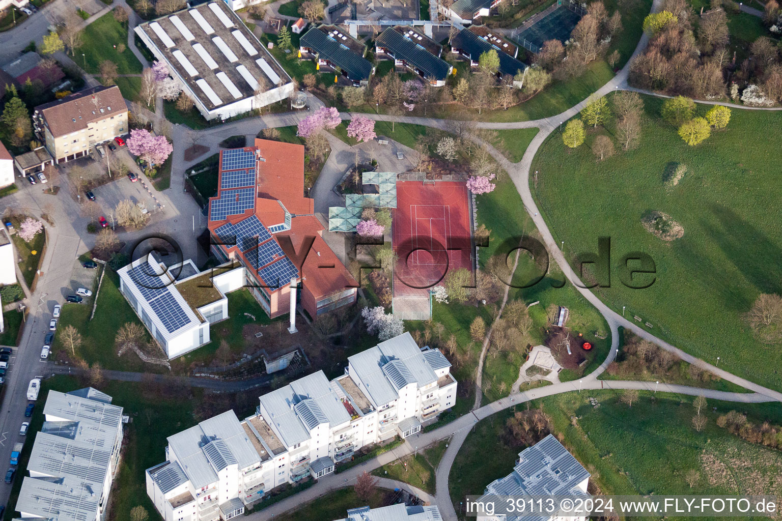 Oblique view of Easter Day Secondary School, Tiroler Straße in the district Eltingen in Leonberg in the state Baden-Wuerttemberg, Germany