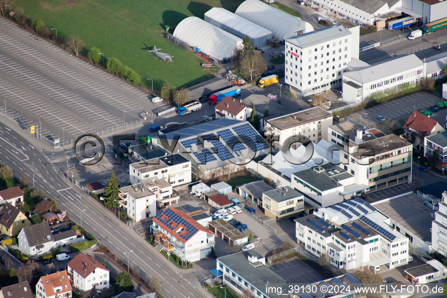 METDRA Metal and Wire Goods Factory GmbH, Dieselstr in the district Eltingen in Leonberg in the state Baden-Wuerttemberg, Germany seen from a drone