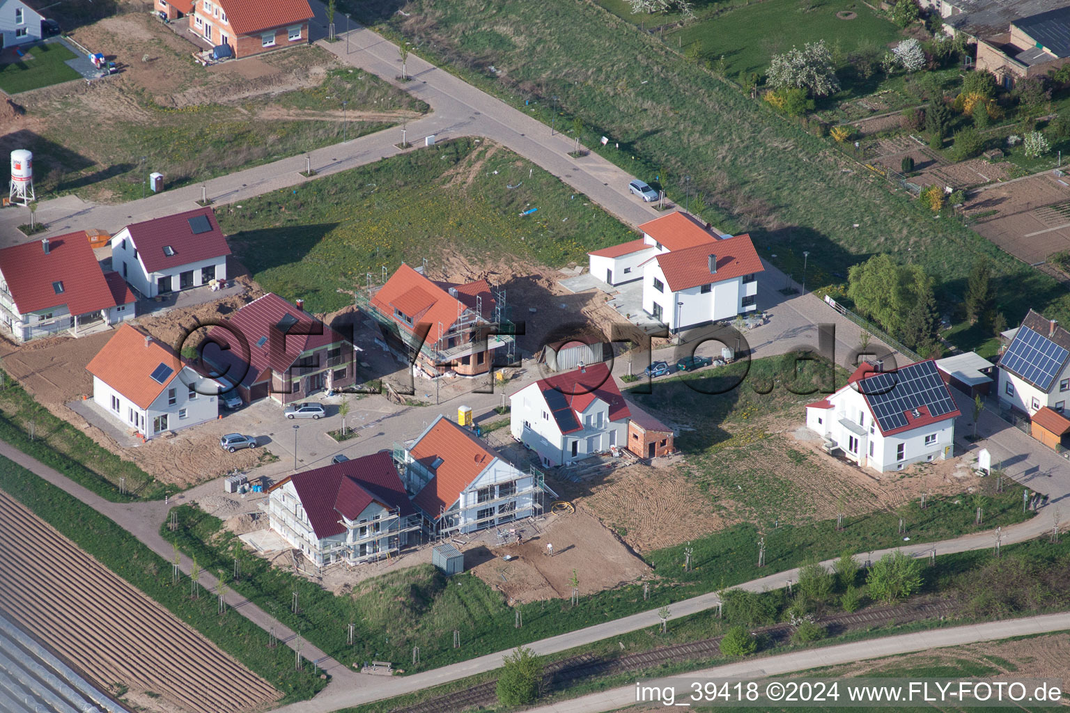 Aerial photograpy of District Mörlheim in Landau in der Pfalz in the state Rhineland-Palatinate, Germany