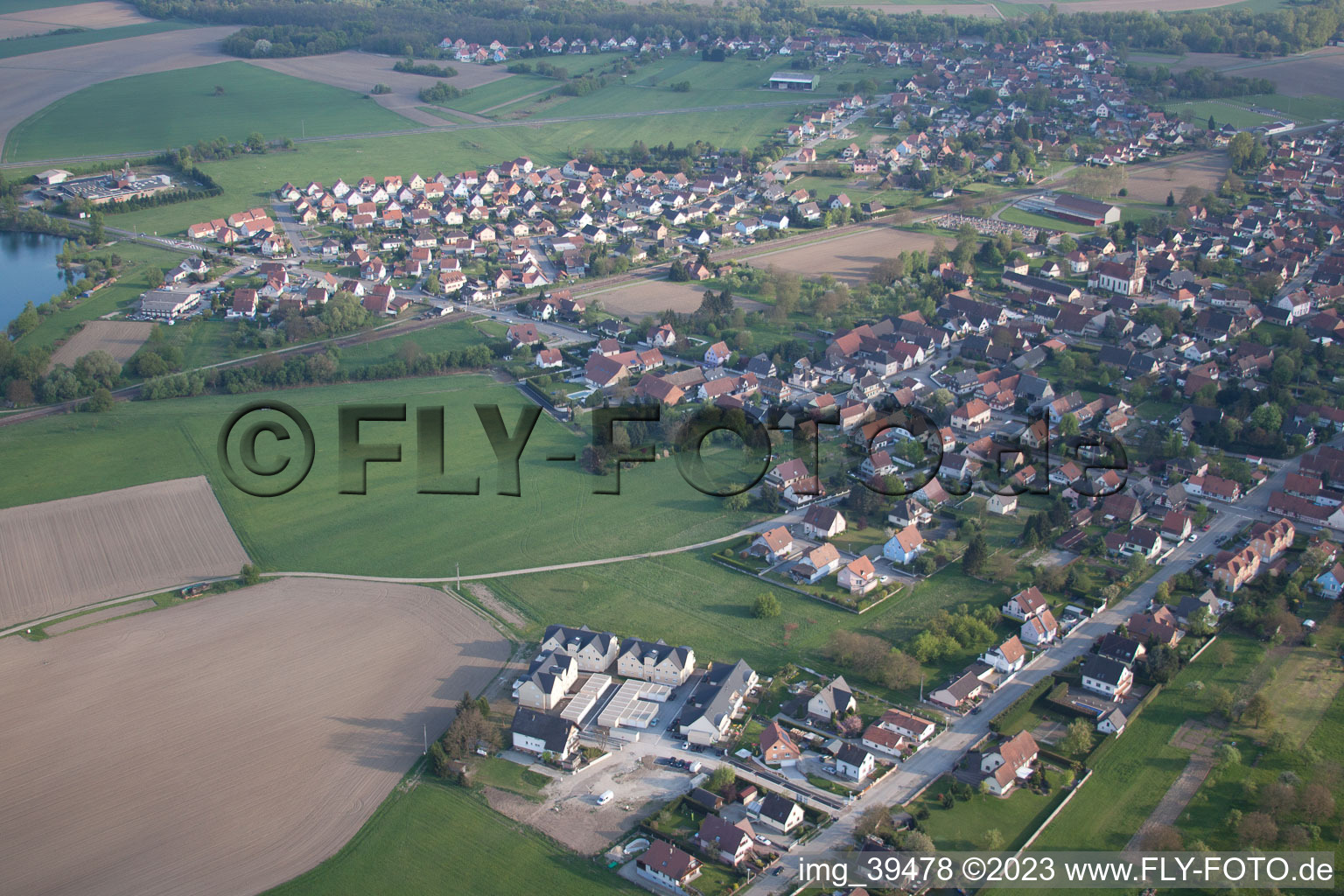 Bird's eye view of Rountzenheim in the state Bas-Rhin, France