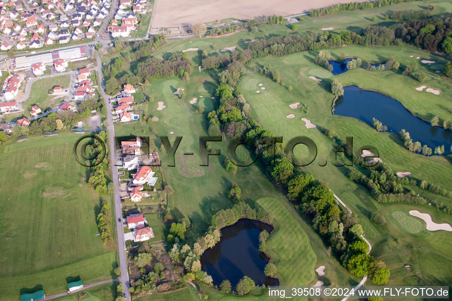 Bird's eye view of Golf Club Soufflenheim Baden-Baden in Soufflenheim in the state Bas-Rhin, France