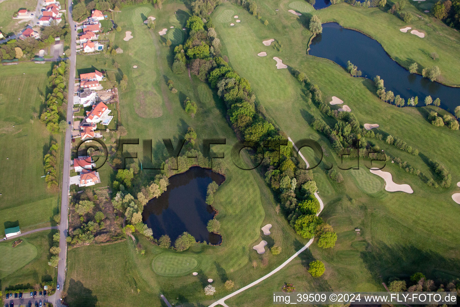 Golf Club Soufflenheim Baden-Baden in Soufflenheim in the state Bas-Rhin, France viewn from the air