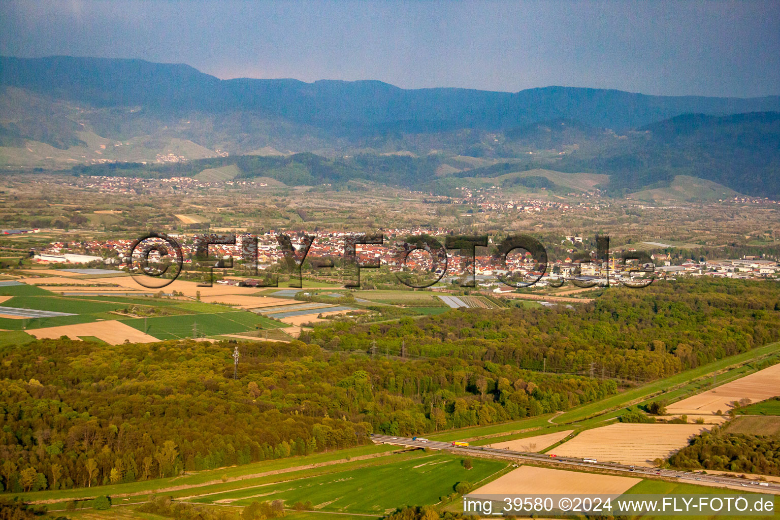 Aerial photograpy of From the southwest in Renchen in the state Baden-Wuerttemberg, Germany