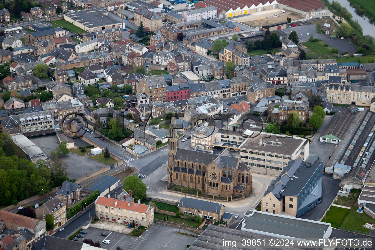 Oblique view of Wadelincourt in the state Ardennes, France