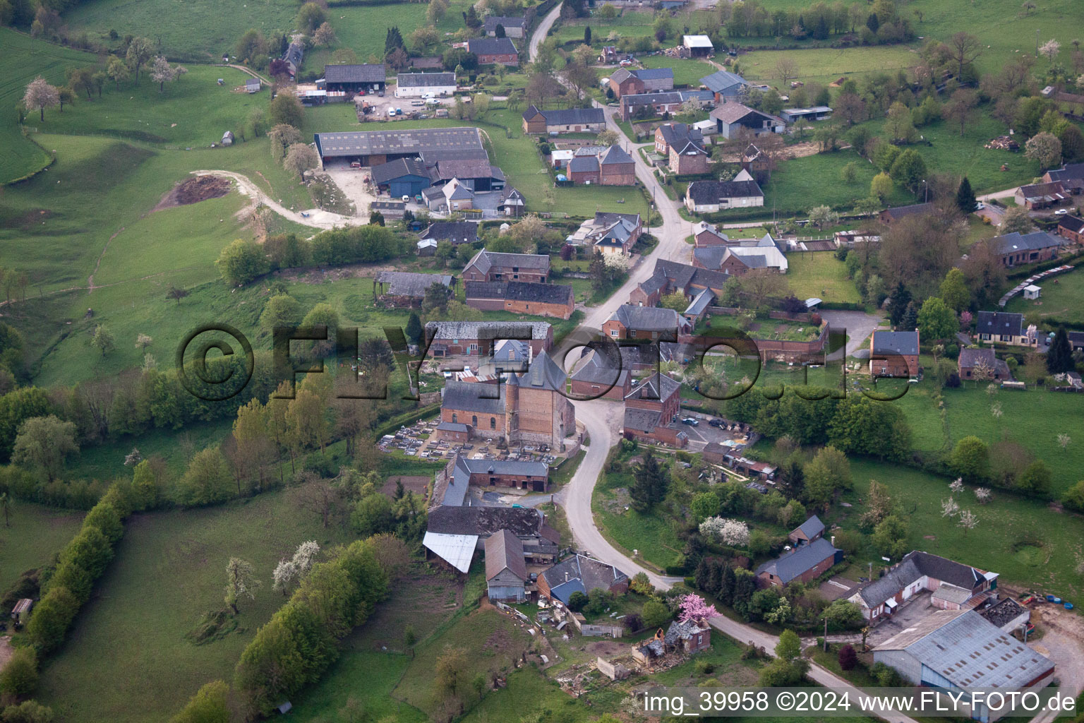 Aerial view of Saint-Algis in the state Aisne, France