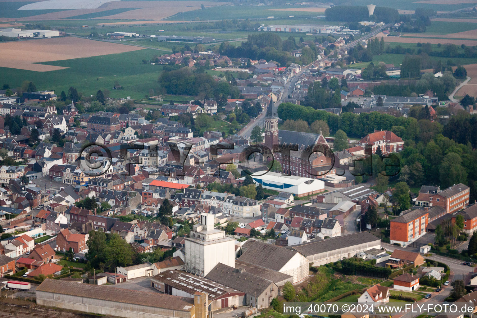 Oblique view of Avesnes-lès-Bapaume in the state Pas de Calais, France