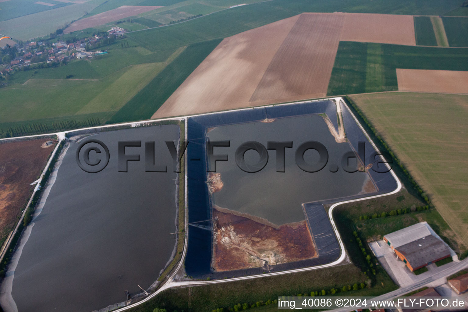 Oblique view of Boiry-Sainte-Rictrude in the state Pas de Calais, France