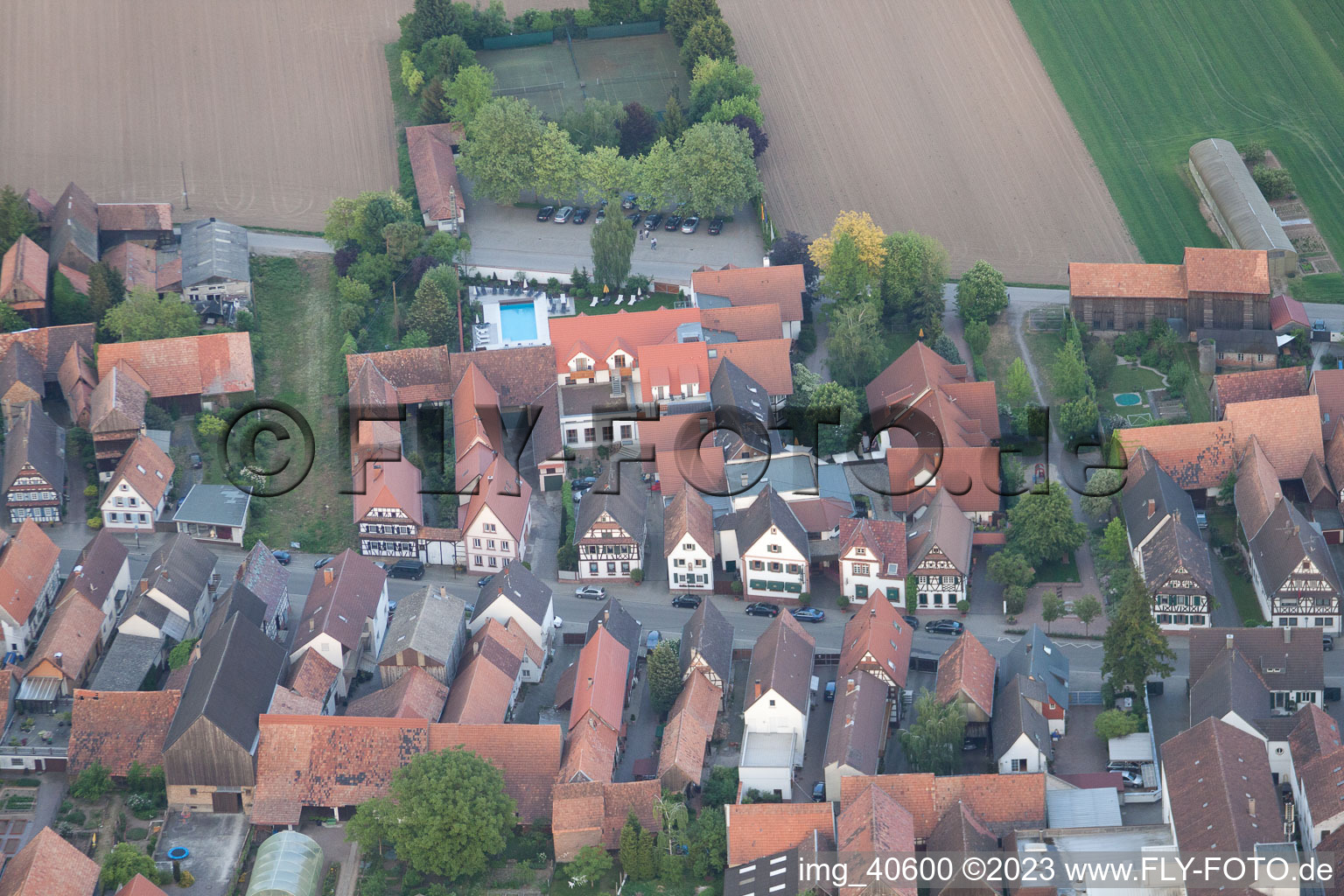 Aerial photograpy of District Hayna in Herxheim bei Landau/Pfalz in the state Rhineland-Palatinate, Germany