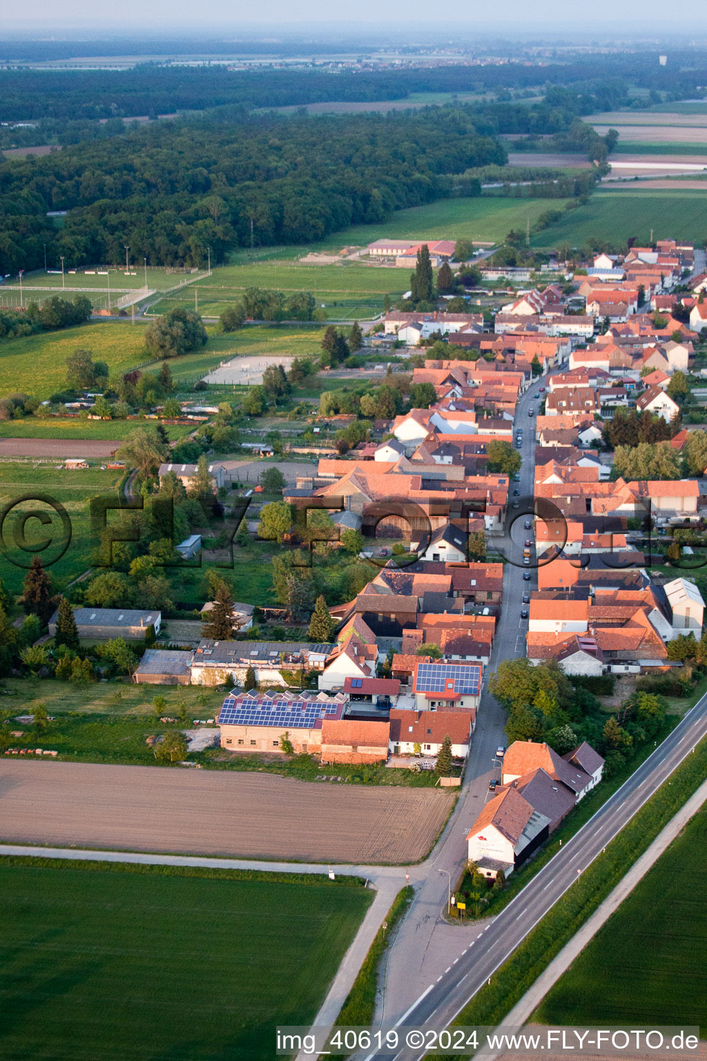 Brehmstr in the district Minderslachen in Kandel in the state Rhineland-Palatinate, Germany from the plane