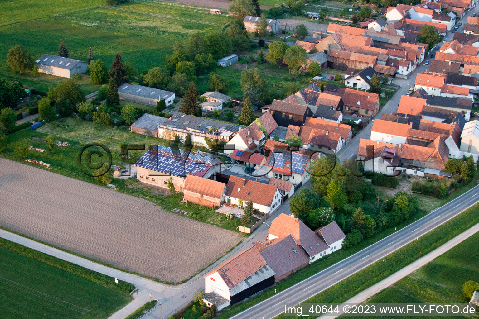 Aerial photograpy of Brehmstr in the district Minderslachen in Kandel in the state Rhineland-Palatinate, Germany