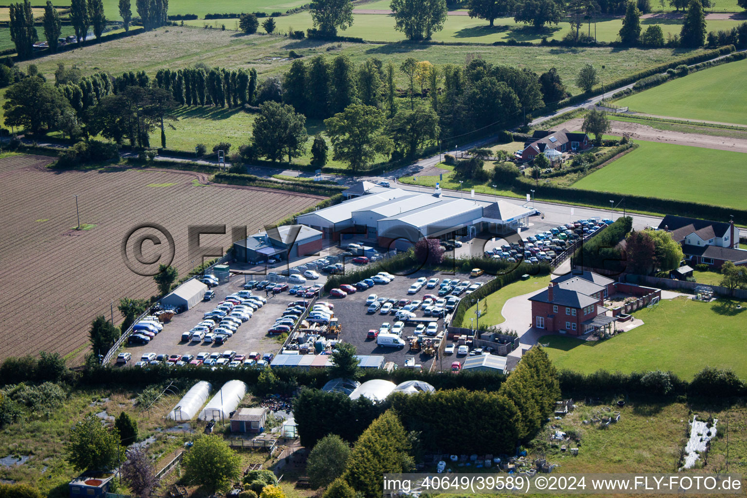 Edwards Hyundai Baynhall Garage 19 Main Road Kempsey Worcester, Worcestershire in Draycott in the state England, Great Britain