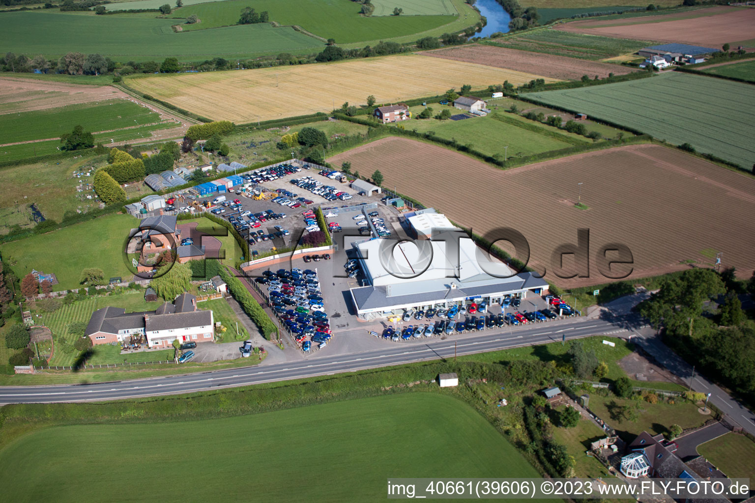 Edwards Hyundai Baynhall Garage 19 Main Road Kempsey Worcester, Worcestershire in Draycott in the state England, Great Britain from above